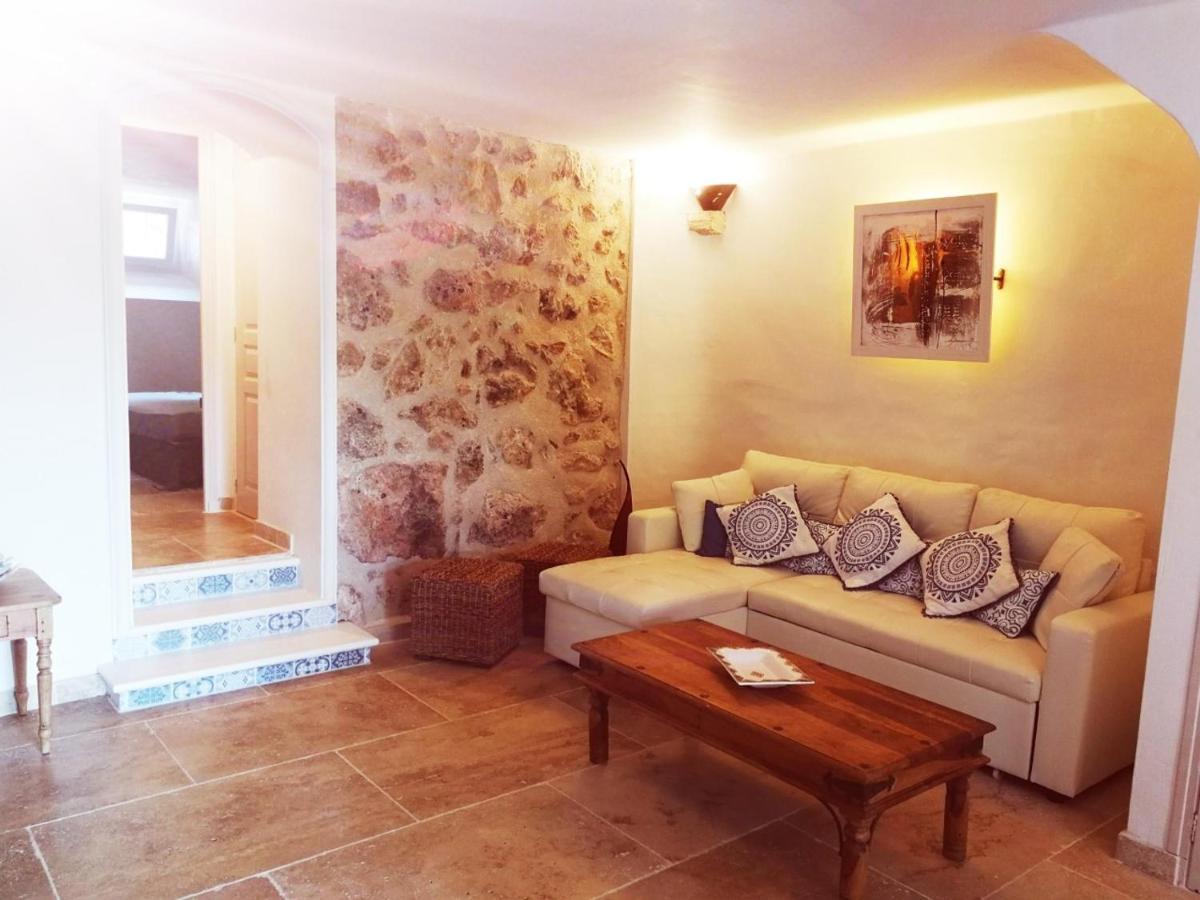 Bastide Provencale Les Muriers D'Engaspaty Seillans Eksteriør billede